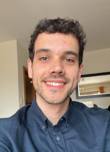 Jean Colombo é doutorando no programa Modernidades Comparadas - Universidade do Minho - Portugal